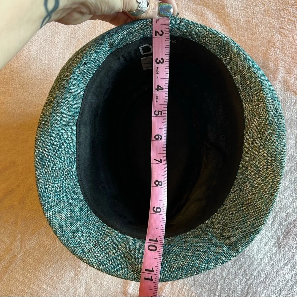 D&Y green fedora hat one size fits most